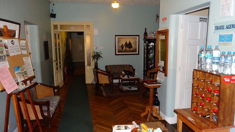 Travellers Inn Quito Exterior photo